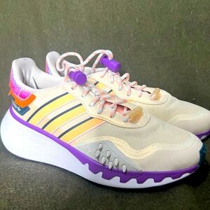 Women’s running shoes Adidas Choigo cream acid orange size 5.5 great condition